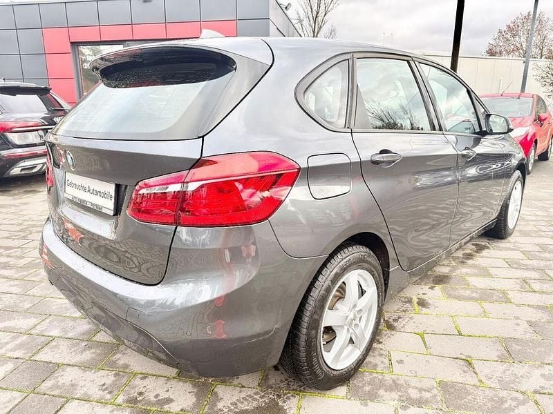 Gebraucht BMW 218 Active Tourer Advantage 136 PS (100 kW) 2017 Grau Van / Kleinbus