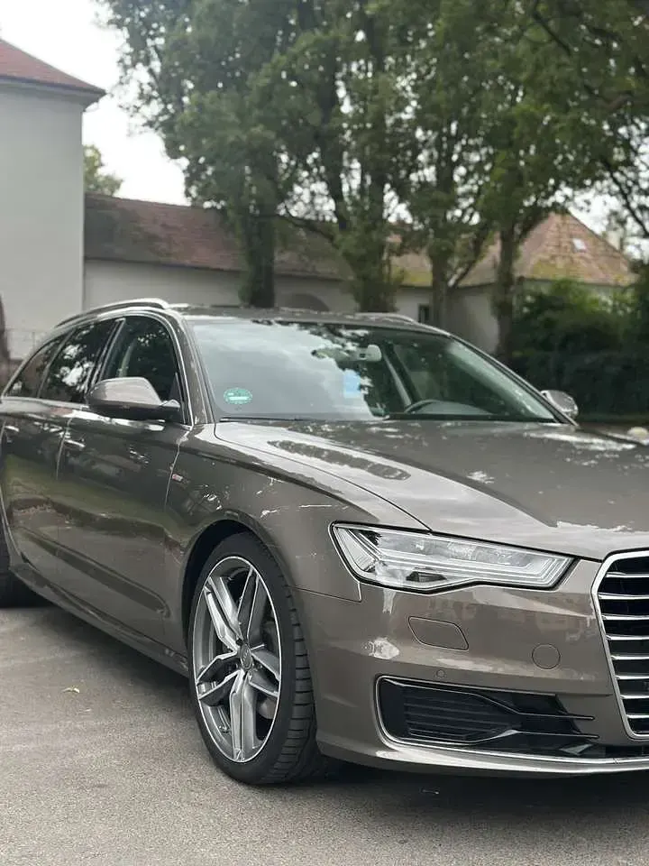 Gebraucht Audi A6 218 PS (160 kW) 2015 Braun Kombi