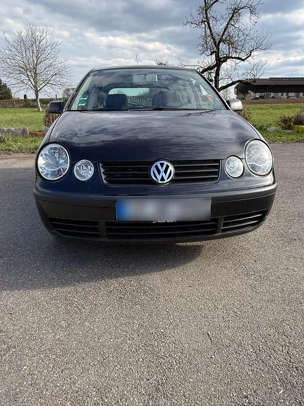 Gebraucht VW Polo 64 PS (47 kW) 2003 Schwarz Kleinwagen