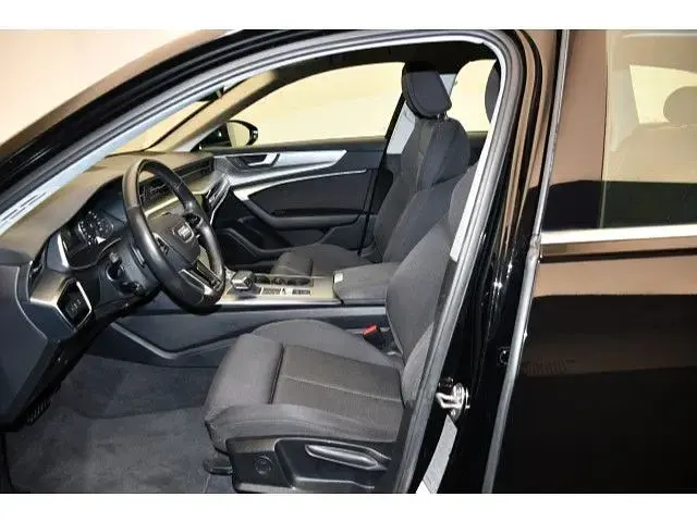 Gebraucht Audi A6 Sport 245 PS (180 kW) 2019 Brillantschwarz Kombi