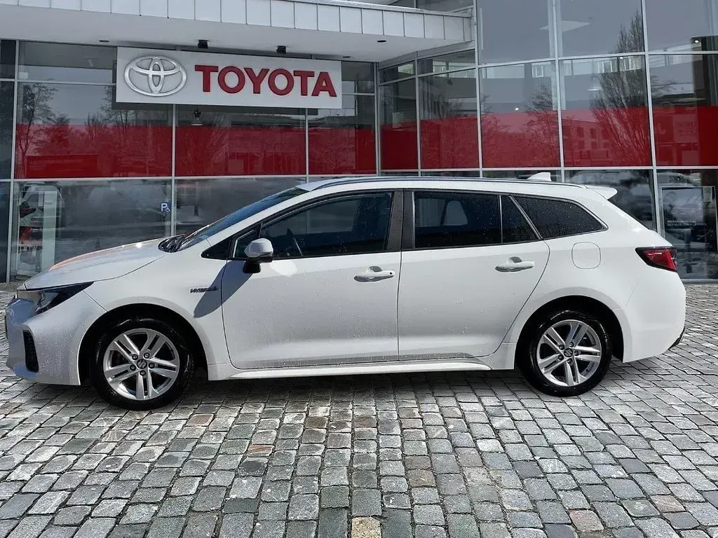 Gebraucht Suzuki Swace Comfort+ 140 PS (102 kW) 2024 Weiss Kombi