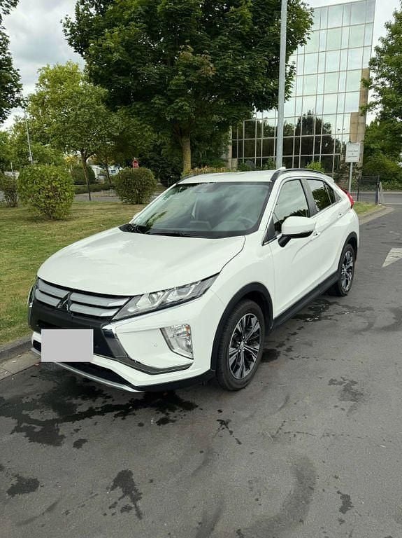 Weiß Gebraucht 2019 Mitsubishi Eclipse Cross SUV | 15.500 € (Fairer Preis) - Bild 1/4