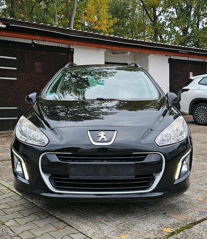 Schwarz Gebraucht 2013 Peugeot 308 Kombi | 2.850 € (Guter Preis) - Bild 1/4