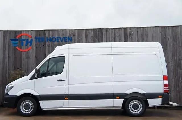 Second-hand Mercedes Sprinter 129 CP (94 kW) 2016 Alb Van