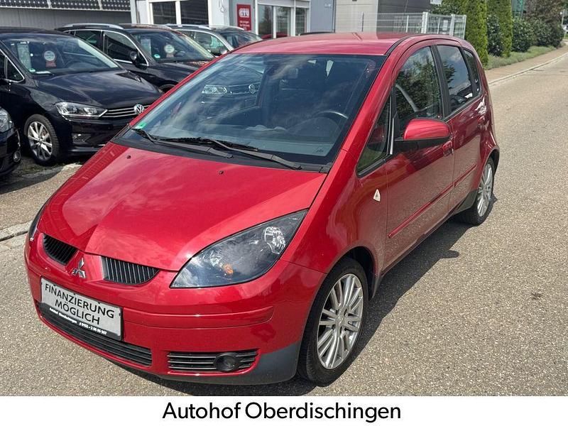 Rot Gebraucht 2008 Mitsubishi Colt Invite Van / Kleinbus | 3.490 € (Etwas zu teuer) - Bild 1/4