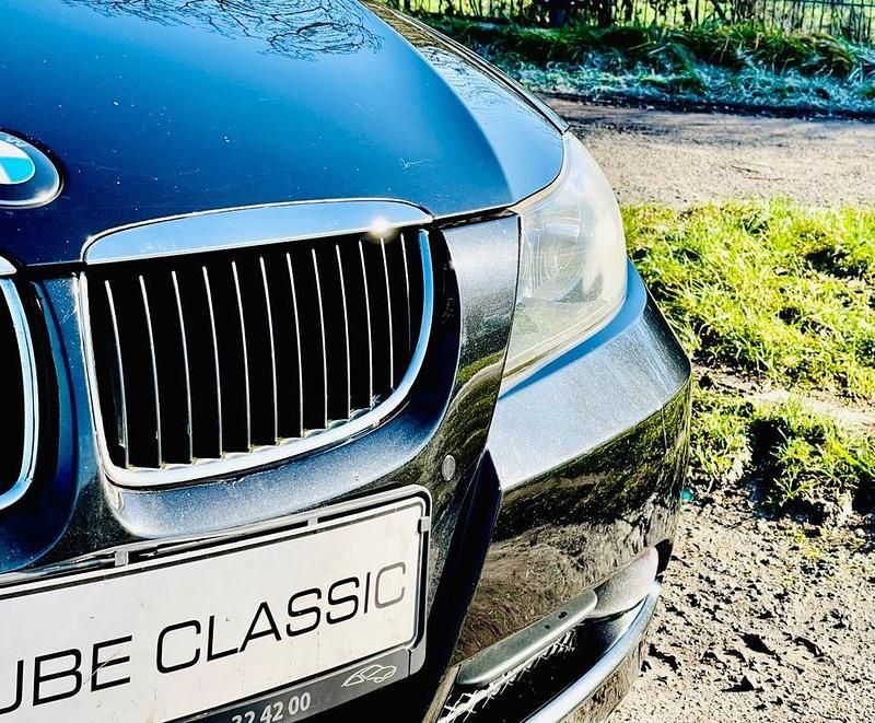 Gebraucht BMW 320 Exclusive 150 PS (110 kW) 2006 Schwarz Limousine