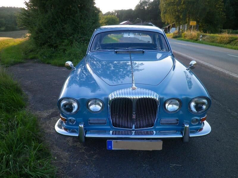Blau Gebraucht 1967 Jaguar 420 Sovereign Limousine | 22.000 € - Bild 1/4