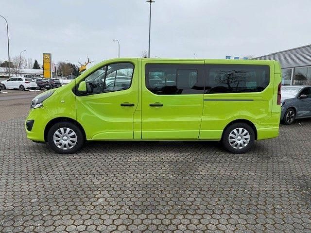 Gebraucht Opel Vivaro 145 PS (106 kW) 2018 Grün Van / Kleinbus