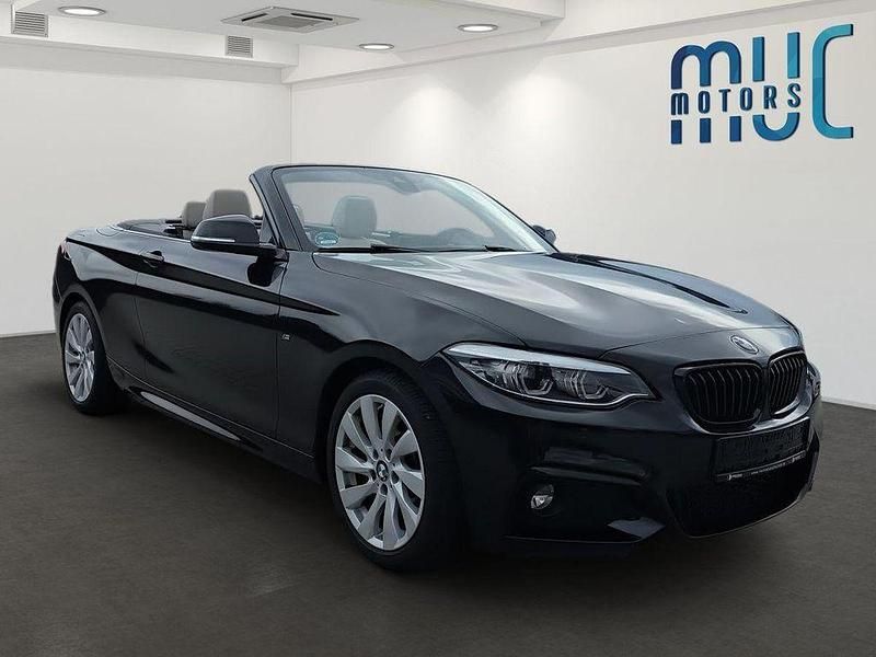 Gebraucht BMW 230 M Sport 252 PS (185 kW) 2017 Black sapphire metallic Cabrio