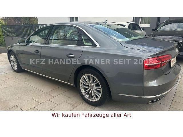 Second-hand Audi A8 385 CP (283 kW) 2014 Berlinǎ
