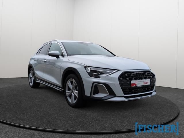 Gebraucht Audi A3 Ambiente 150 PS (110 kW) 2025 Weiss Limousine