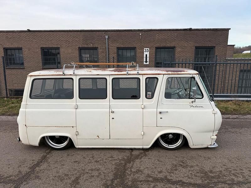 Gebraucht Ford V8 185 PS (136 kW) 1962 Weiß Van
