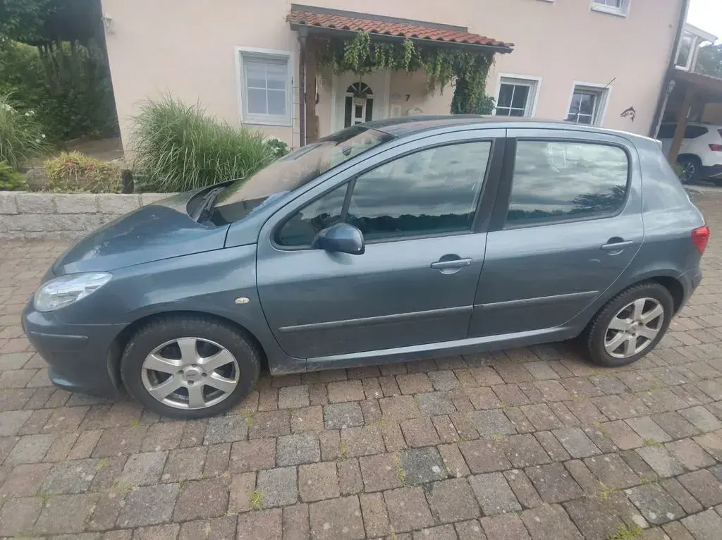 Gebraucht Peugeot 307 136 PS (100 kW) 2007 Grau Limousine