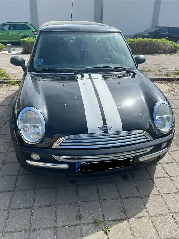 Occasion Mini ONE 90 PK (66 kW) 2004 Zwart Hatchback