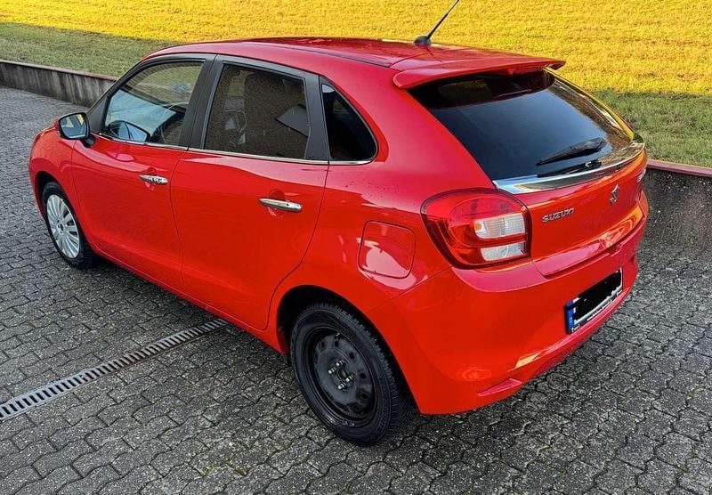 Gebraucht Suzuki Baleno Comfort 111 PS (81 kW) 2018 Rot Limousine