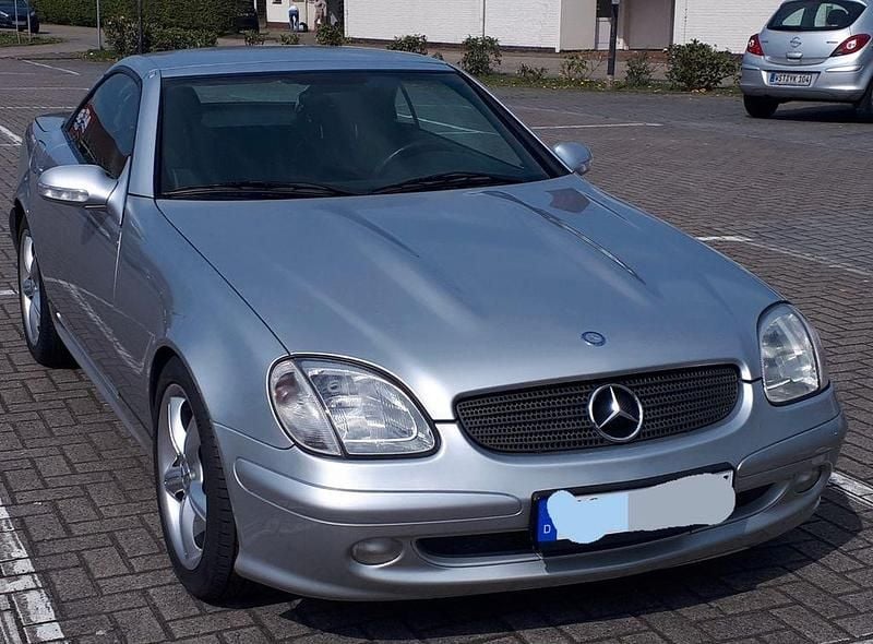 Silber Gebraucht 2000 Mercedes SLK200 Cabrio | 6.750 € (Teuer) - Bild 1/4