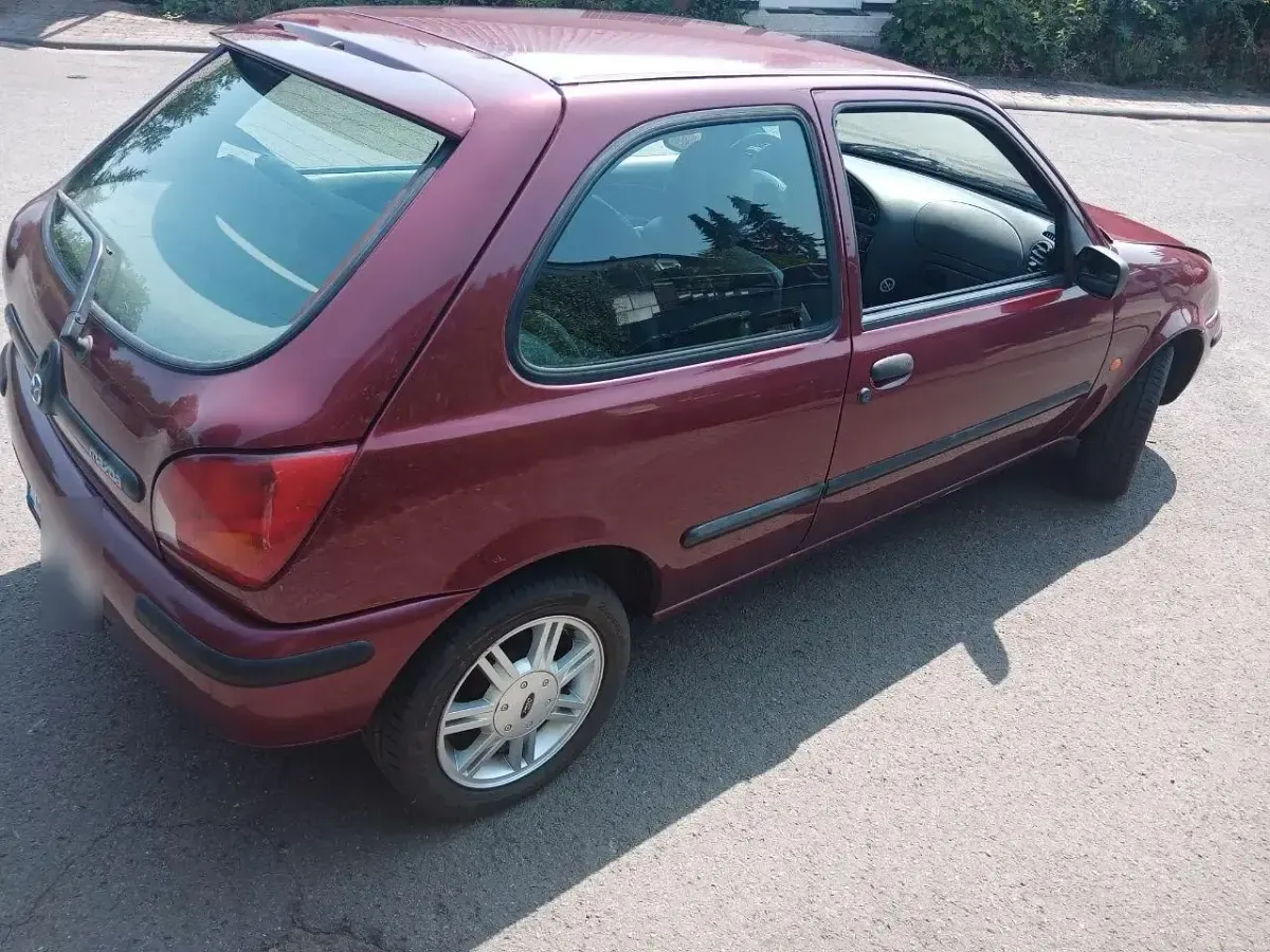 Gebraucht Mazda 121 50 PS (36 kW) 1999 Kleinwagen