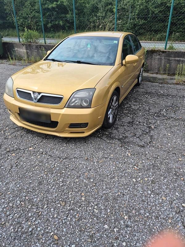 Gold Gebraucht 2003 Opel Vectra GTS Limousine | 1.450 € - Bild 1/4