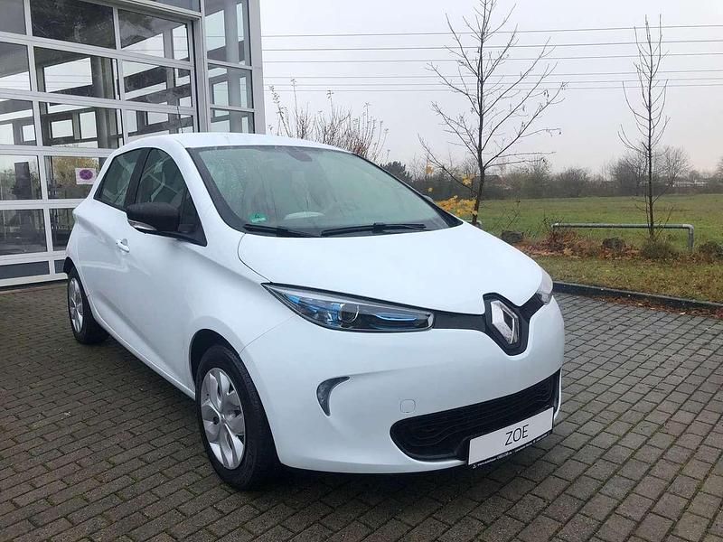 Gebraucht Renault Zoe Life 50 kW (69 PS) 2019 369 arktisweiß Kleinwagen