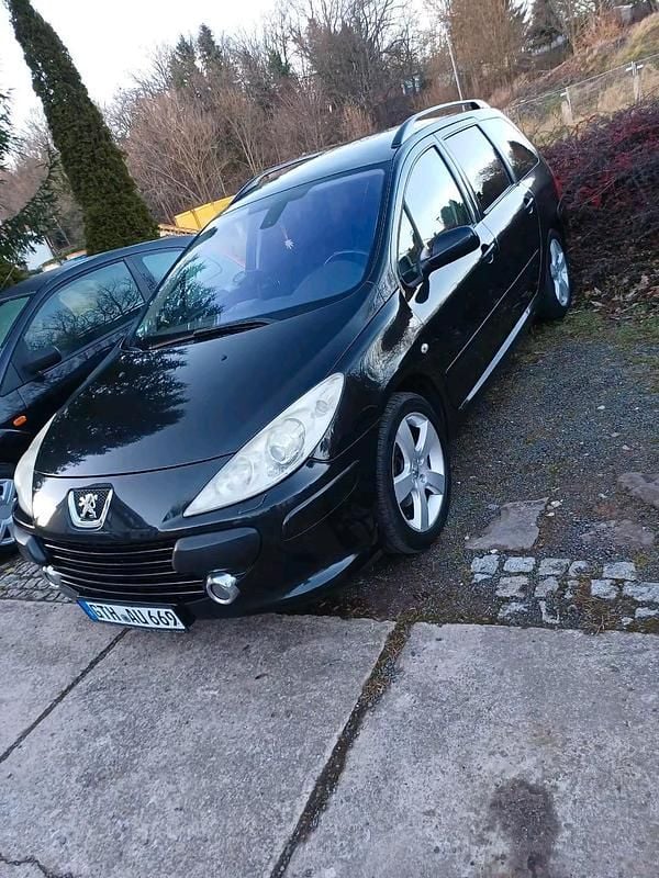 Schwarz Gebraucht 2006 Peugeot 307 Kombi | 1.950 € (Guter Preis) - Bild 1/4