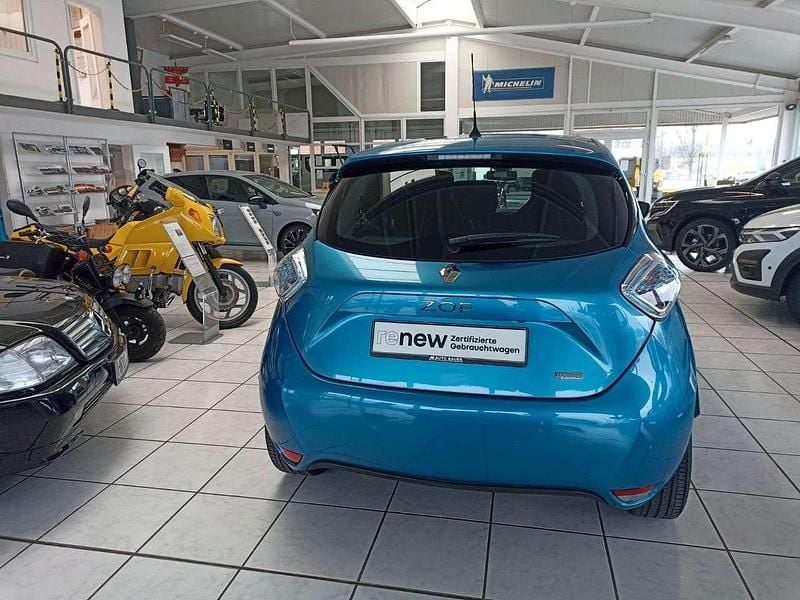 Second-hand Renault Zoe Intens 42 kW (58 CP) 2019 Albastru Hatchback