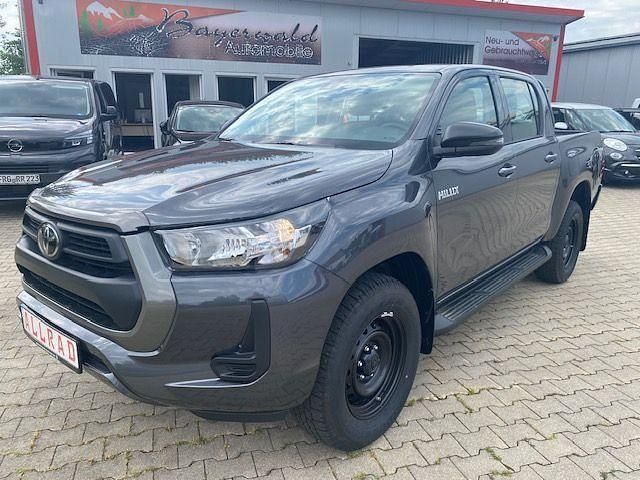 Schwarz Neu 2025 Toyota HiLux Abholung | 44.999 € (Superpreis) - Bild 1/4