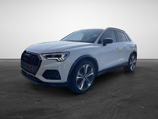Gebraucht Audi Q3 Advanced 150 PS (110 kW) 2025 Gletscherweiß metallic SUV