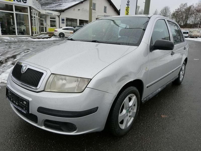 Gebraucht Skoda Fabia 54 PS (39 kW) 2004 Silber Limousine