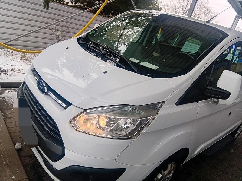 Gebraucht Ford Transit Tourneo 163 PS (119 kW) 2013 Weiß Van / Kleinbus