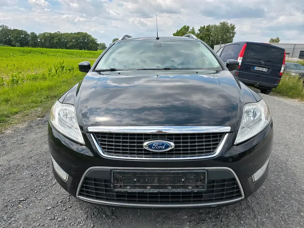 Gebraucht Ford Mondeo 125 PS (91 kW) 2009 Schwarz Kombi