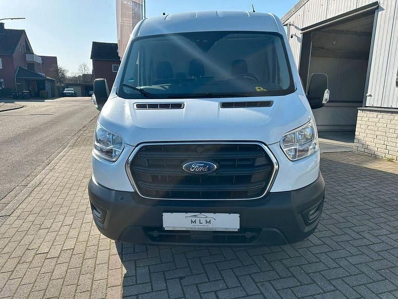 Gebraucht Ford Transit 131 PS (96 kW) 2021 Weiß Van / Kleinbus