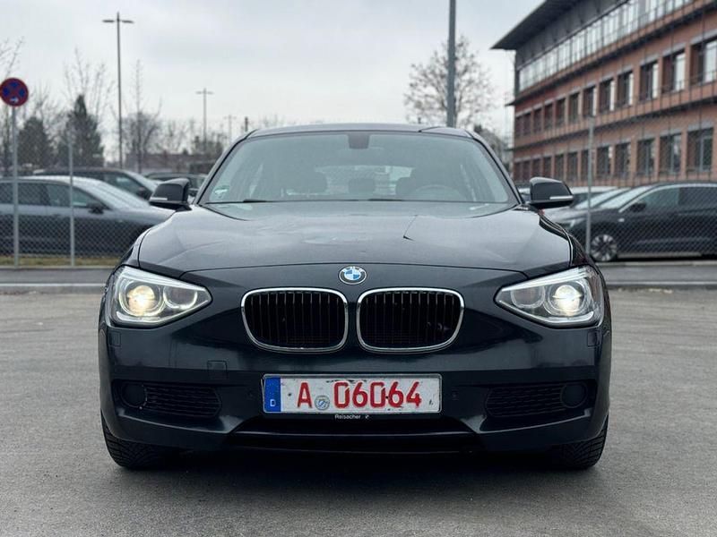 Gebraucht BMW 118 Advantage 143 PS (105 kW) 2014 Schwarz Kleinwagen