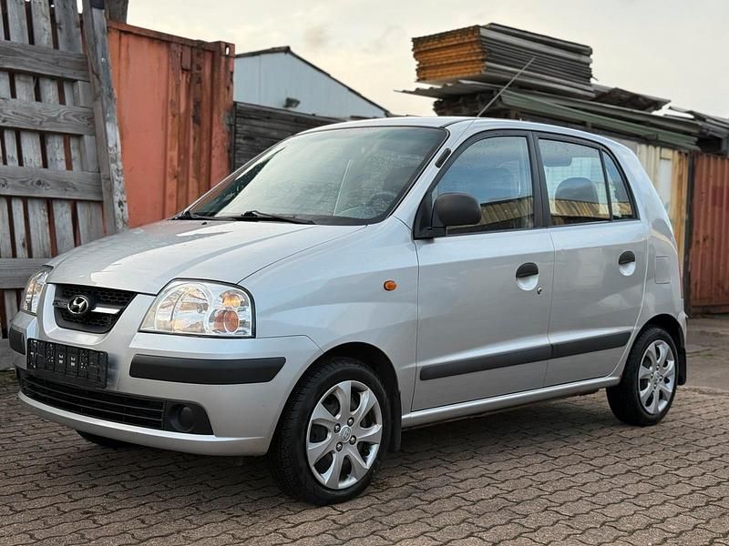 Silber Gebraucht 2006 Hyundai Atos Kleinwagen | 1.500 € (Etwas zu teuer) - Bild 1/4