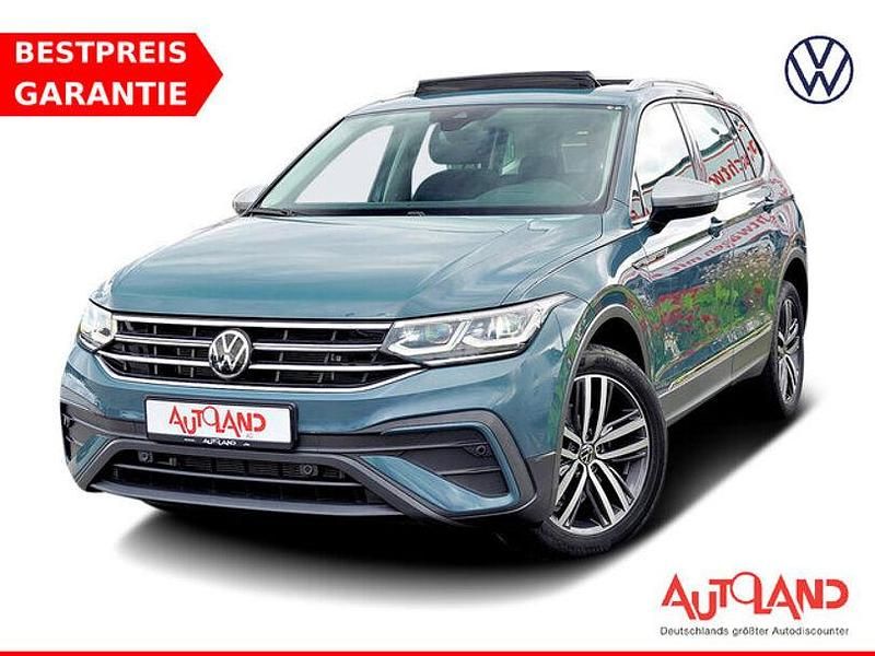 Blau Gebraucht 2022 VW Tiguan Allspace Life SUV | 35.490 € (Teuer) - Bild 1/4