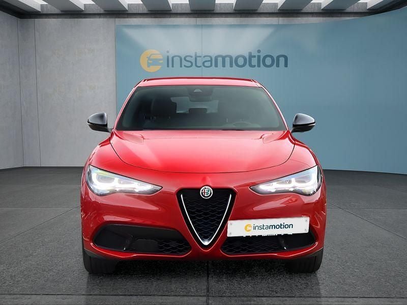 Gebraucht Alfa Romeo Stelvio 209 PS (153 kW) 2023 Rot SUV