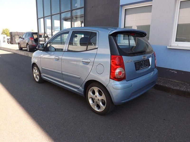 Gebraucht Kia Picanto 65 PS (47 kW) 2008 Blau Kleinwagen