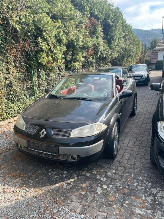 Schwarz Gebraucht 2005 Renault Mégane Cabriolet Exception Cabrio | 1.499 € (Fairer Preis) - Bild 1/4