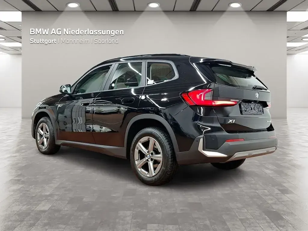 Gebraucht BMW X1 136 PS (100 kW) 2023 Schwarz SUV