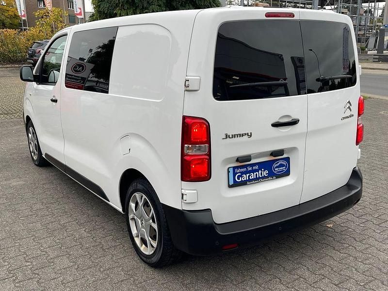 Second-hand Citroën Jumpy 150 CP (110 kW) 2019 Alb Monovolum