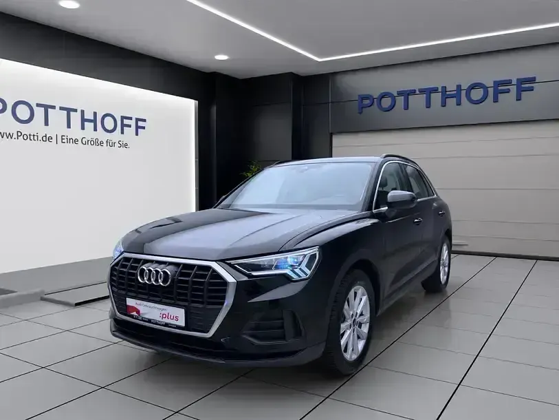 Gebraucht Audi Q3 Design 150 PS (110 kW) 2025 Mythosschwarz metallic SUV