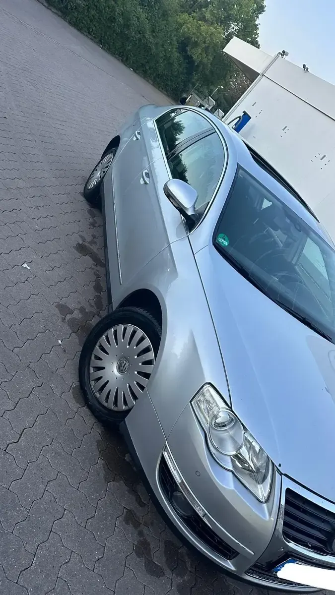 Gebraucht VW Passat 140 PS (102 kW) 2007 Silber Limousine