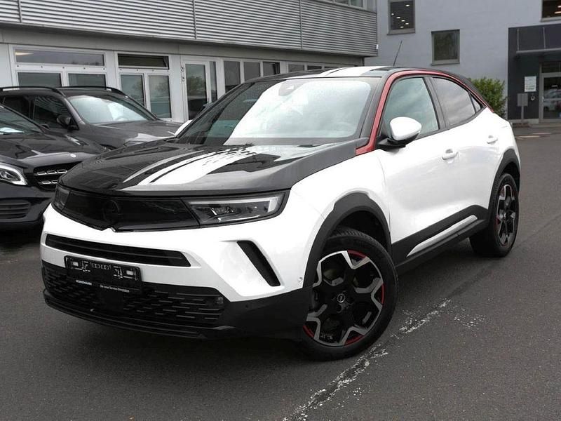 Jade weiss/arktis weiss Gebraucht 2022 Opel Mokka GS Line SUV | 17.680 € (Guter Preis) - Bild 1/4