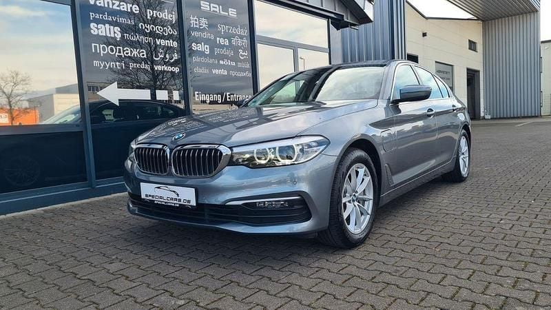 Gebraucht BMW 530e 252 PS (185 kW) 2020 Grau Limousine
