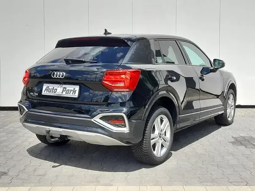 Gebraucht Audi Q2 Comfort 150 PS (110 kW) 2023 Mythosschwarz SUV