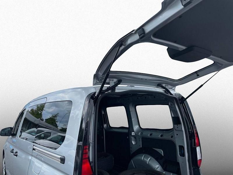 Gebraucht VW Caddy Maxi 122 PS (89 kW) 2021 Silber Van / Kleinbus