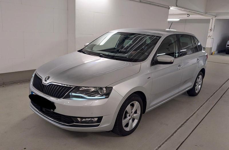 Gebraucht Skoda Rapid Clever 95 PS (69 kW) 2018 Silber Kombi