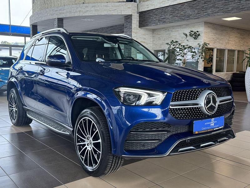 Blau Gebraucht 2020 Mercedes GLE350 AMG line SUV | 48.900 € - Bild 1/4