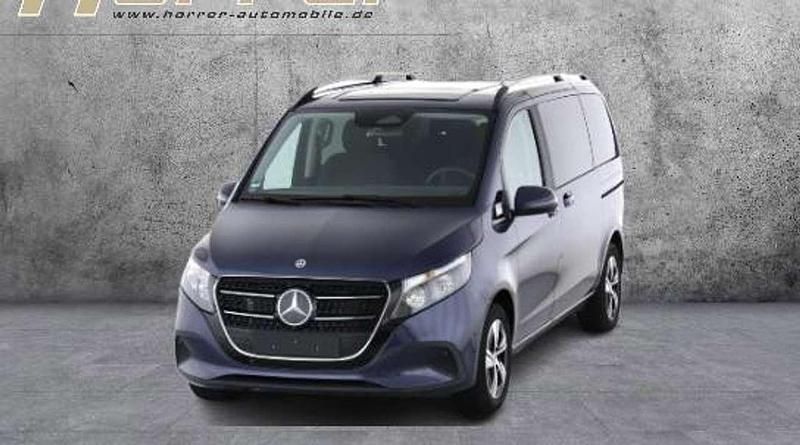 Sodalithblau met. Gebraucht 2024 Mercedes V220 Van / Kleinbus | 54.740 € (Fairer Preis) - Bild 1/4