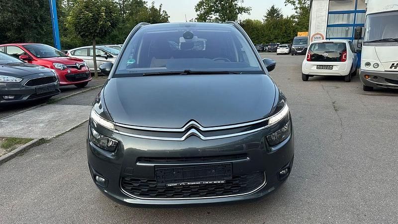 Grau Gebraucht 2014 Citroën Grand C4 Picasso Intensive Van / Kleinbus | 5.990 € (Etwas zu teuer) - Bild 1/4