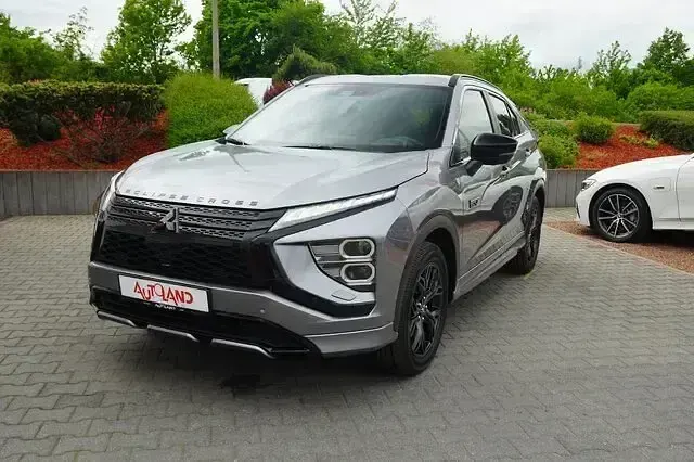 Begagnad Mitsubishi Eclipse Cross Basis 188 HK (138 kW) 2022 Grå SUV